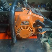 MOTOSEGA OLEO-MAC