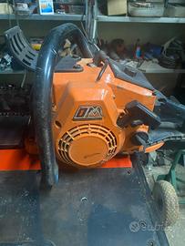 MOTOSEGA OLEO-MAC