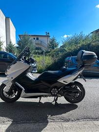 Yamaha T Max 530