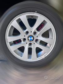 Cerchi in lega runflat originali BMW R16