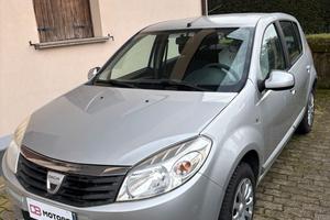 Dacia Sandero 1.4 8V GPL Lauréate
