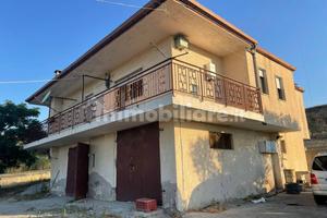 Terratetto unifamiliare in contrada santa domenica