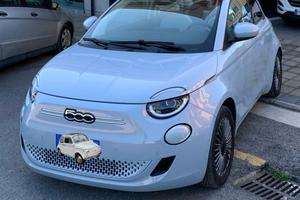 Fiat 500 elettrica cabrio