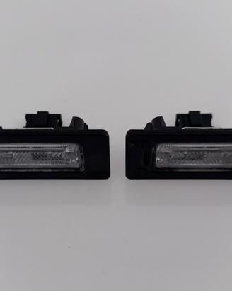 Plafoniere targa Audi/VW 8T0943021