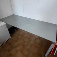 scrivania in vetro opaco 200x80