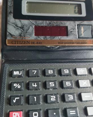Calcolatrice elettronica vintage Citizen DE-440 