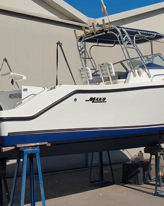 Mako 253 WA + 2x150hp della Honda (2005)