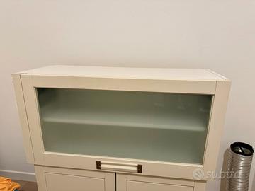 Pensili cucina in legno.