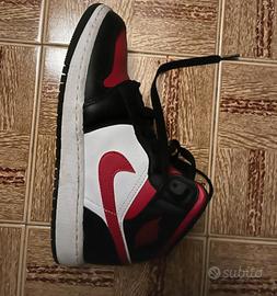 Air Jordan 1 Mid - PARI AL NUOVO