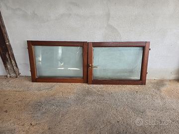 Finestra in legno, apertura laterale lunga 180cm