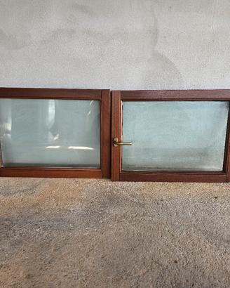 Finestra in legno, apertura laterale lunga 180cm