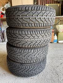 Gomme termiche RIKEN SNOW 215/50/18 M+S