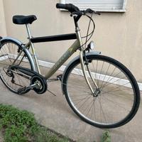 BICICLETTA CITY BIKE SHADOW