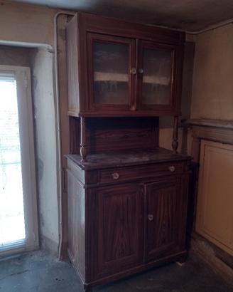 Vecchia credenza 