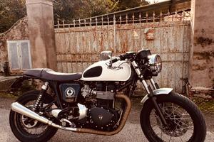 Triumph Thruxton 900 Ace