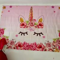 poster unicorno 