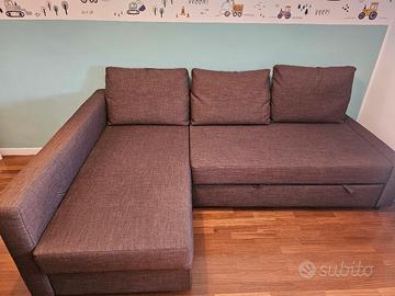 Divano/ divano letto  ikea, con chaise longue 