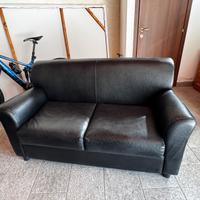 Divano due posti