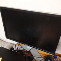 Lotto elettronica: Xbox, PC Dell, monitor e access