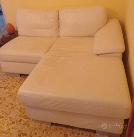 Divano in vera pelle