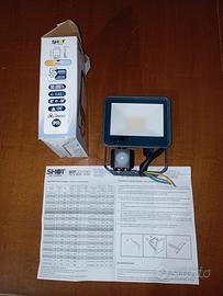 Faretto esterno Led con sensore 
