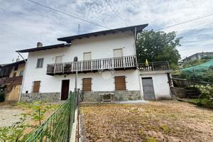 CASA SEMINDIPENDENTE A COASSOLO TORINESE