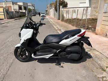X-Max 125