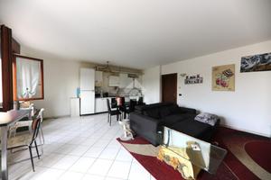 2 LOCALI A ROVERBELLA