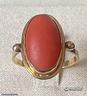 anello-oro-giallo-18kt-con-corallo-rosso-sardegna