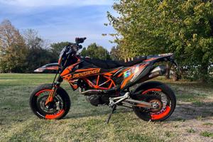Ktm 690 smc r- 2020