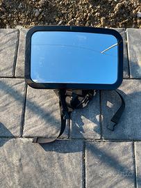 Specchio retrovisore per auto