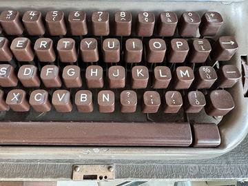 Macchina da scrivere