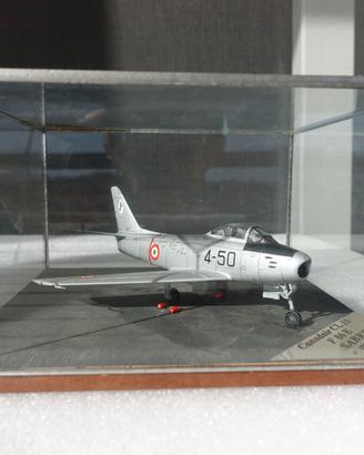 MODELLINO F86 SABRE 4°AEREOBRIGATA PRATICA DI MAR