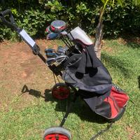 Sacca da golf completa di carrello e mazze