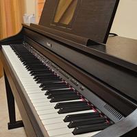 gran piano Roland 