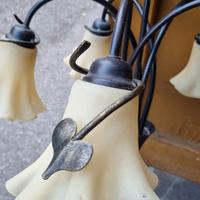 Lampadario  in ferro battuto