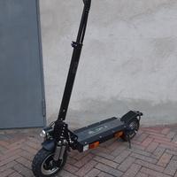 monopattino velociptor climb 500 W 