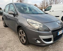 Renault scenic 1.5 dci 2012 problemi cambio auto