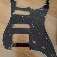 Battipenna Fender originale 11-holes tartaruga HSS