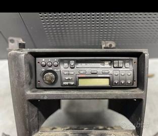 Autoradio Opel Calibra con lettore di cassette gru