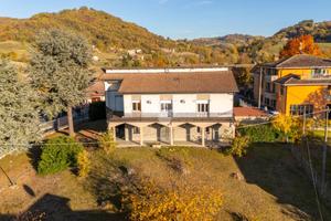 VILLA SINGOLA A VEZZANO SUL CROSTOLO