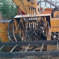 Retroescavatore per fl4