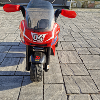 Moto a tre ruote elettricha