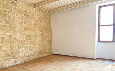 Appartamento di 145 m² con più di 5 locali a Tarqu
