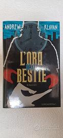 Libro romanzo L'ora delle bestie di Andrew Klavan