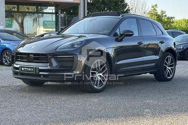 PORSCHE Macan 2.0