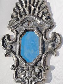 Vecchio specchio spagnolo in legno