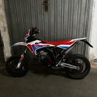 Fantic motard 125