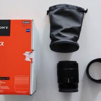 obiettivo sony 16-70 f4 za oss