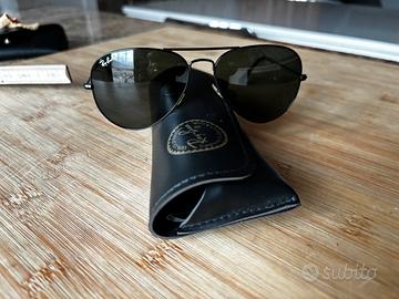 Occhiali da sole Ray-Ban RB3025 Aviator